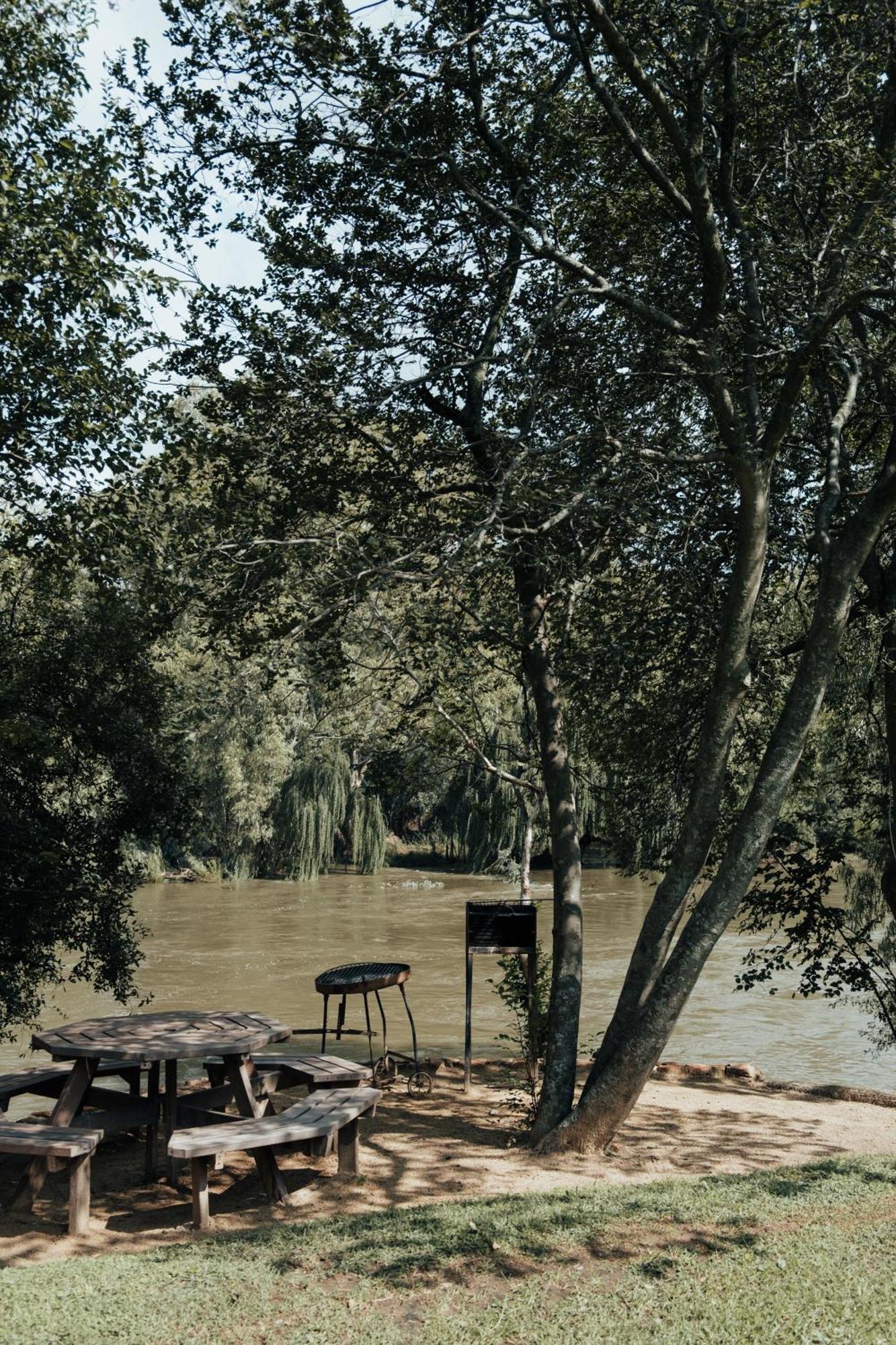 Breathe River Retreat Парейс Екстериор снимка